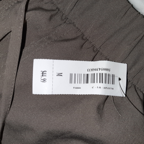 Womans OLD NAVY spring light joggers 3/4 length - Picture 3 of 5